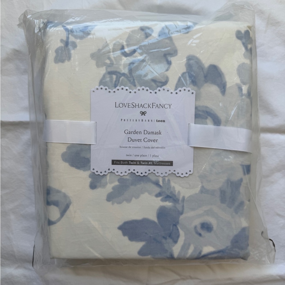 LoveShackFancy Damask Double Ruffle Edge Duvet, Twin/Twin XL, Blue/Ivory